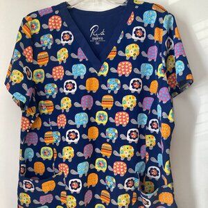 New Prints Scrub V-Neck Short Sleeve Double Pocket Turtle Print
